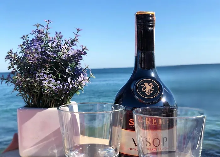 Beach Club Night Club Hotel Oděsa