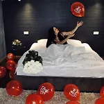 Beach Club Night Club Ξενοδοχείο 5*