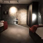 Beach Club Night Club 5*