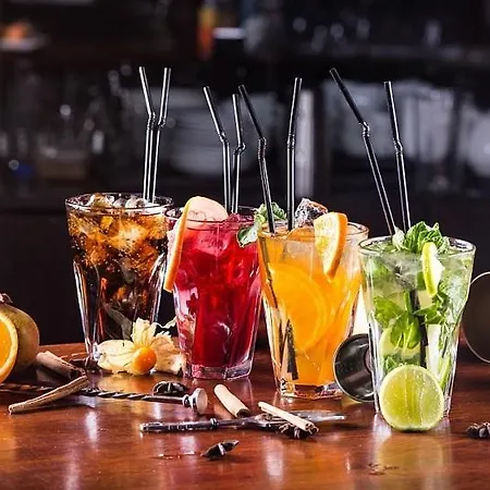 Отель Beach Club Night Club