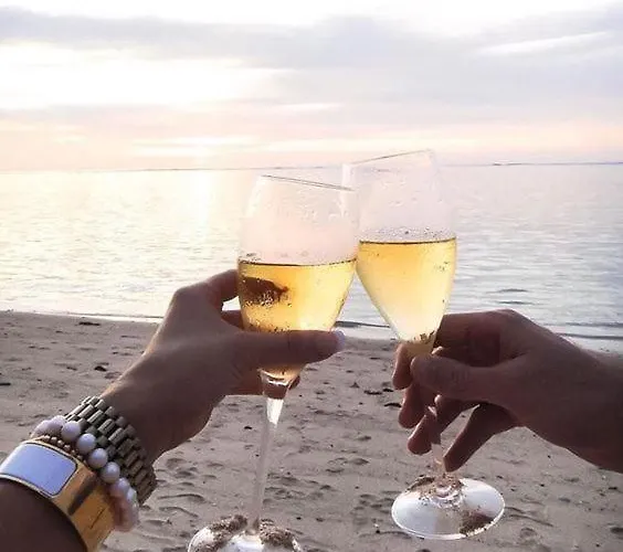 Beach Club Night Club Отель Одесса