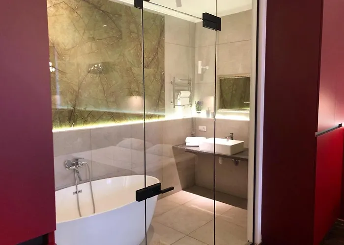 Отель Beach Club Night Club