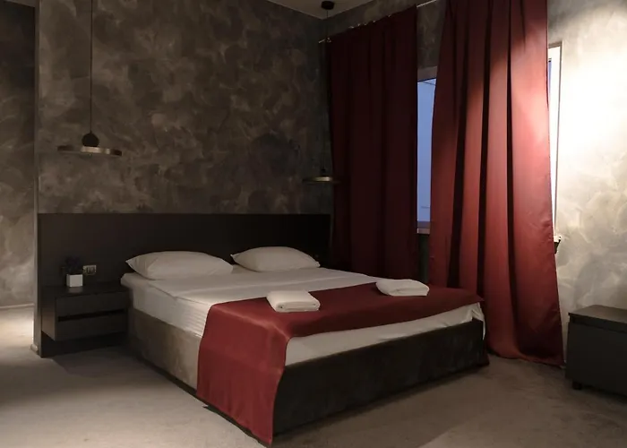 Beach Club Night Club Отель